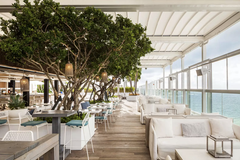 Best Rooftop Bars In Miami Places To Drink With A View This Summer Thrillist