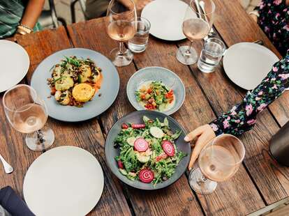 Brunch patios discount