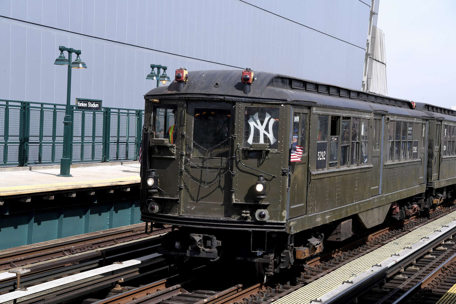 New York City Subway Vlog 2: 161st St - Yankee Stadium 