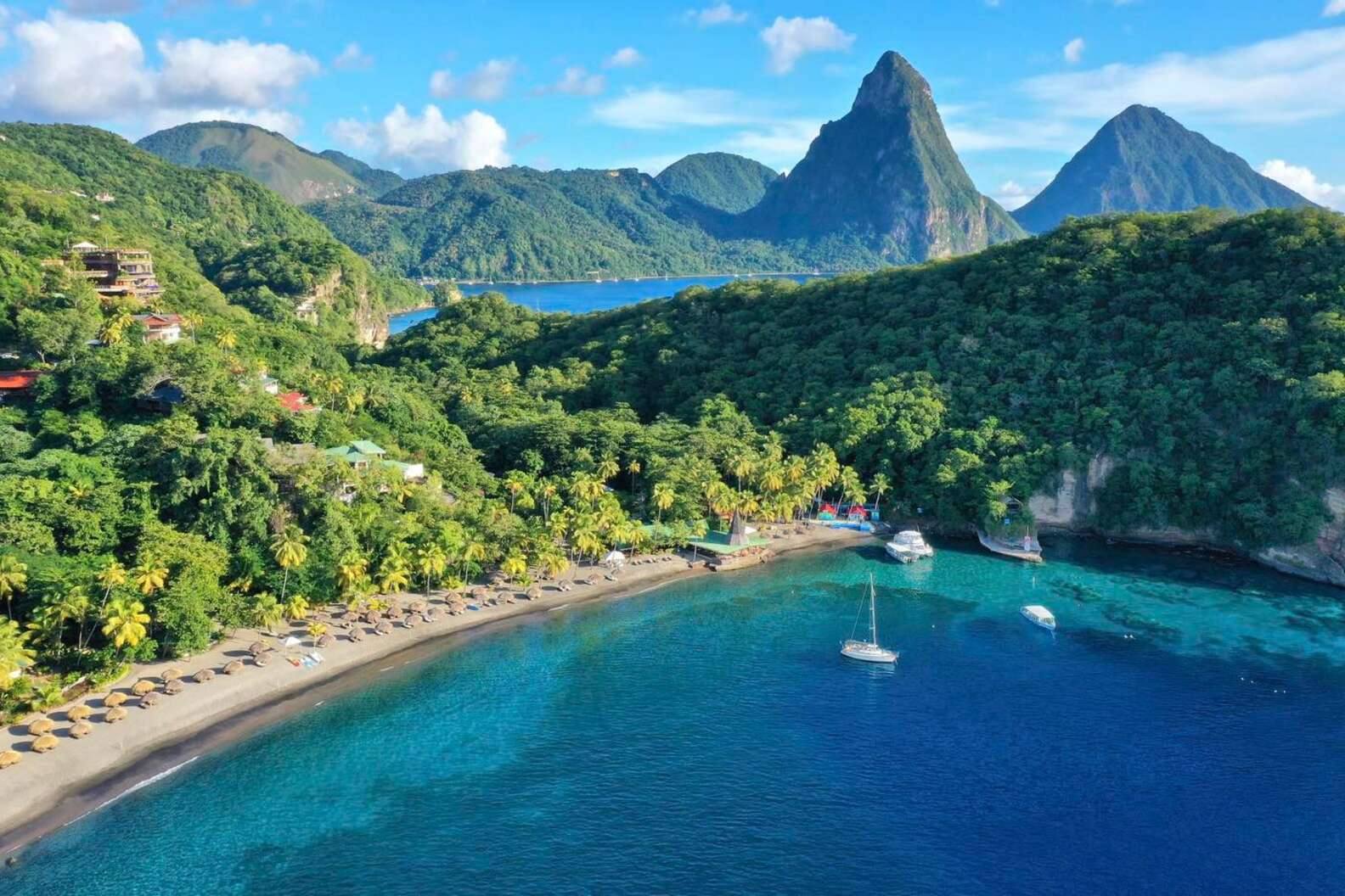 ANSE CHASTANET ST.LUCIA
