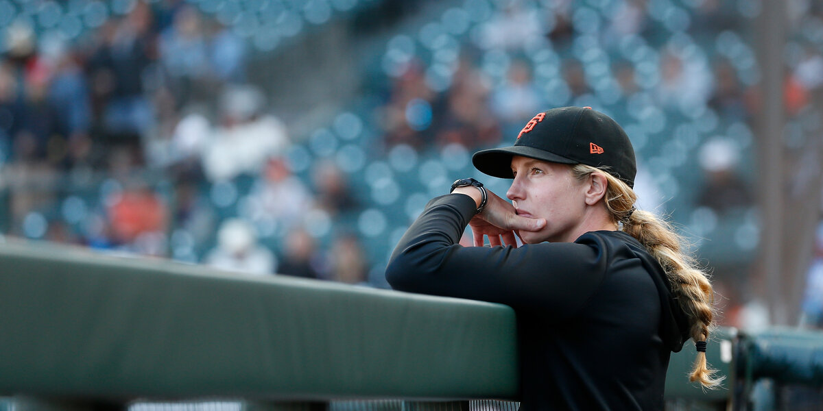 MLB on X: .@SFGiants' Alyssa Nakken becomes the first woman to coach on  the field in an MLB game, taking over as first-base coach tonight.    / X