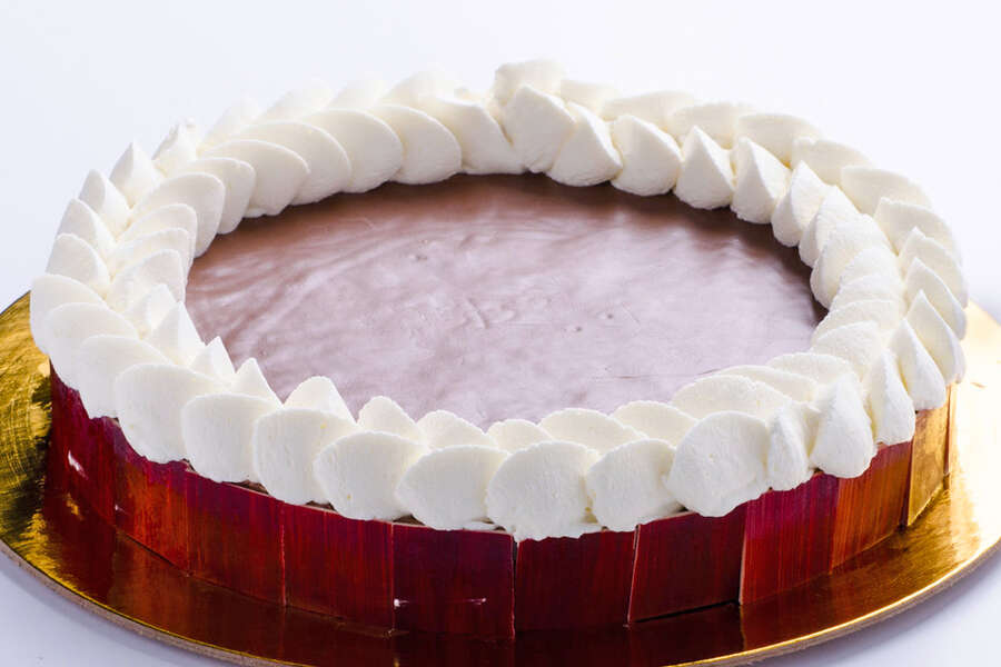 Bake This Velvety Flourless Chocolate Cake for Passover