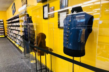 Russell Crowe costumes