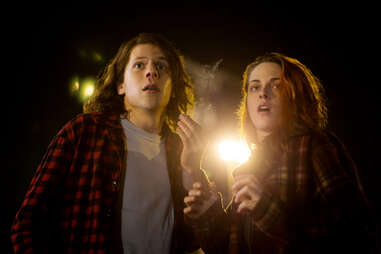 jesse eisenberg and kristen stewart in american ultra