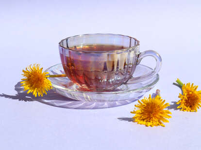 cup of dandelion tea