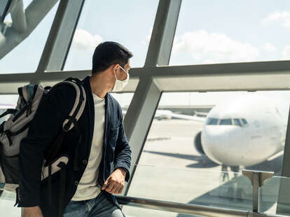 do i need to wear masks in airports