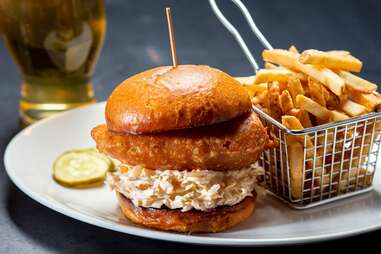 Yard House