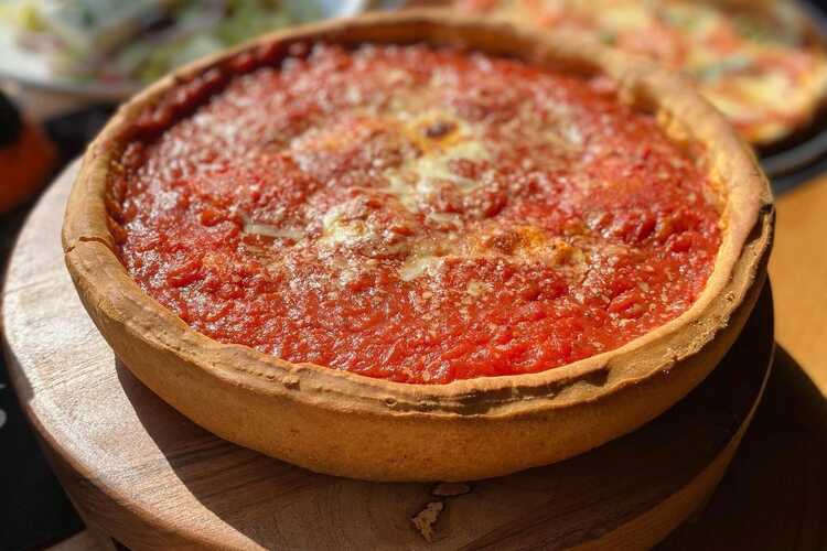 Best Deep Dish Pizza in Chicago to Order Right Now - Thrillist