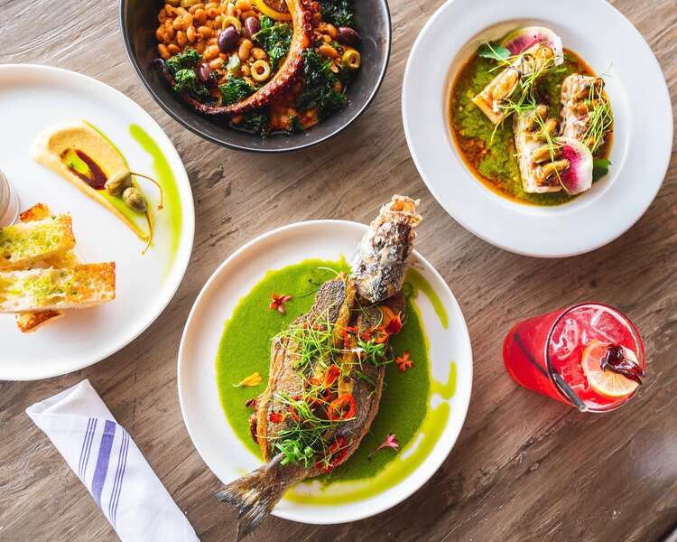 Sea Worthy Fish Bar: Tierra Verde, FL - Thrillist