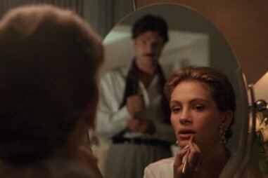 sleeping with the enemy jiulia roberts