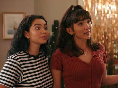 auli’i cravalho and rowan blanchard in crush