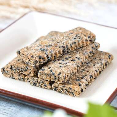 black sesame snacks