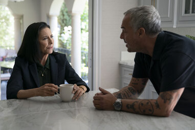 bosch legacy mimi rogers titus welliver
