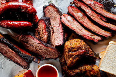 Austin BBQ Guide: Everything You Need to Know About Austin Barbecue ...