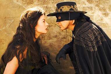 catherine zeta jones in the mask of zorro