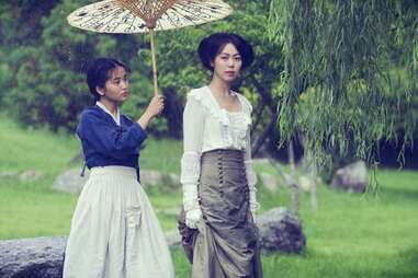 Kim Min-hee and Kim Tae-ri in the handmaiden