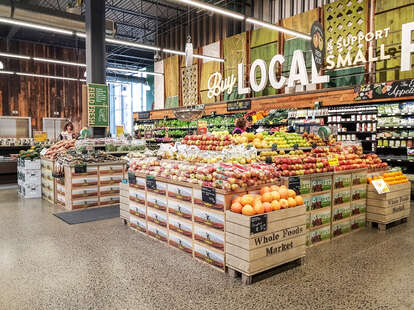 is offering Whole Foods jobs to grocery delivery contractors