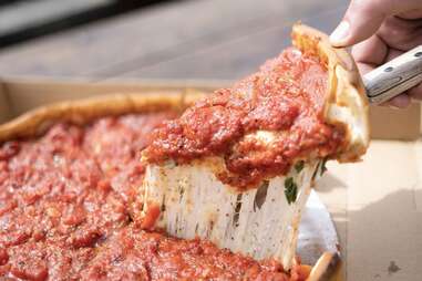 Zachary's Chicago Pizza