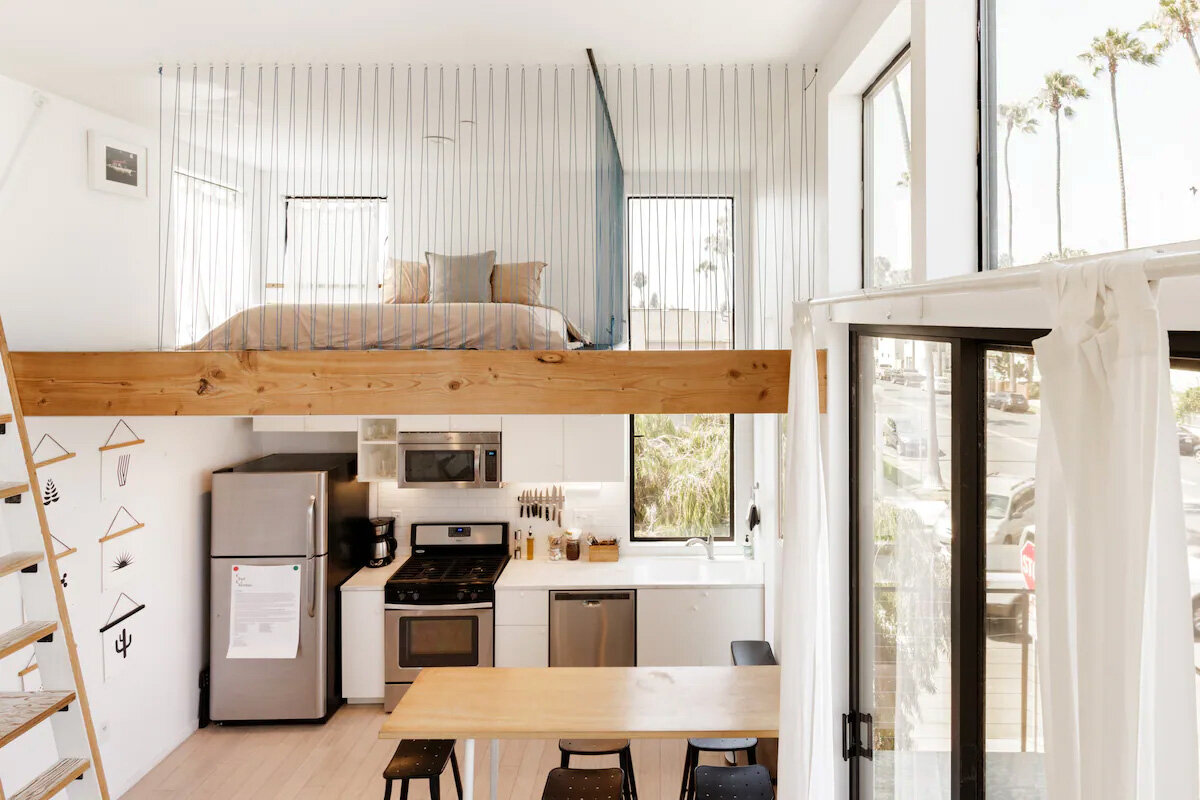 San Diego home with panoramic roof deck