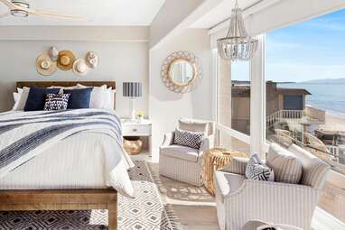 Modern retreat near Santa Cruz