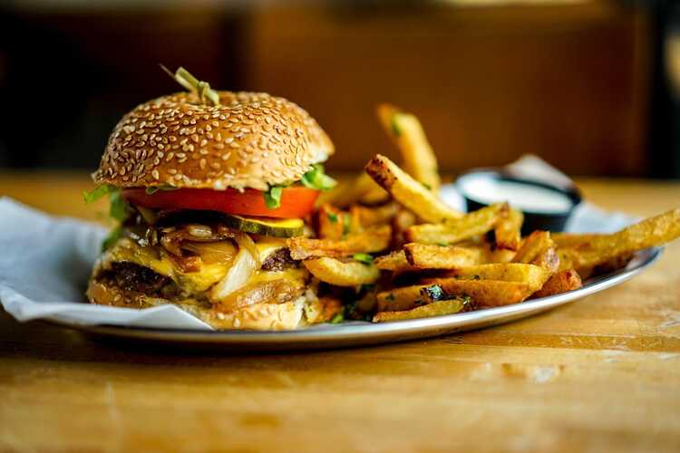 Bocado Burger