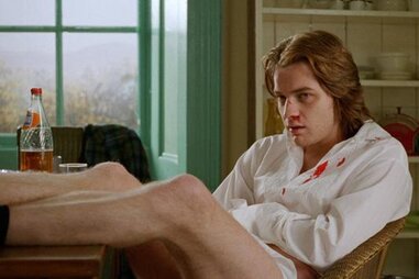 ewan mcgregor in shallow grave