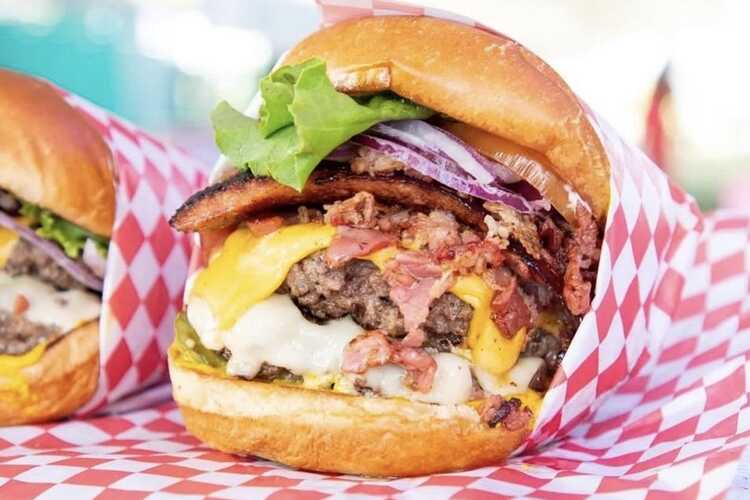 Best burgers in L.A.: smashburgers, vegetarian and more - Los Angeles Times