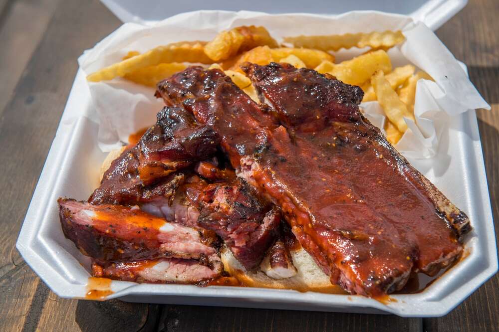 Big Bob Gibson Bar-B-Que featured on 41 American Barbecue Joints