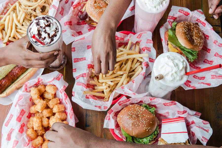 Big Joe's picks for best chain restaurant cheeseburger