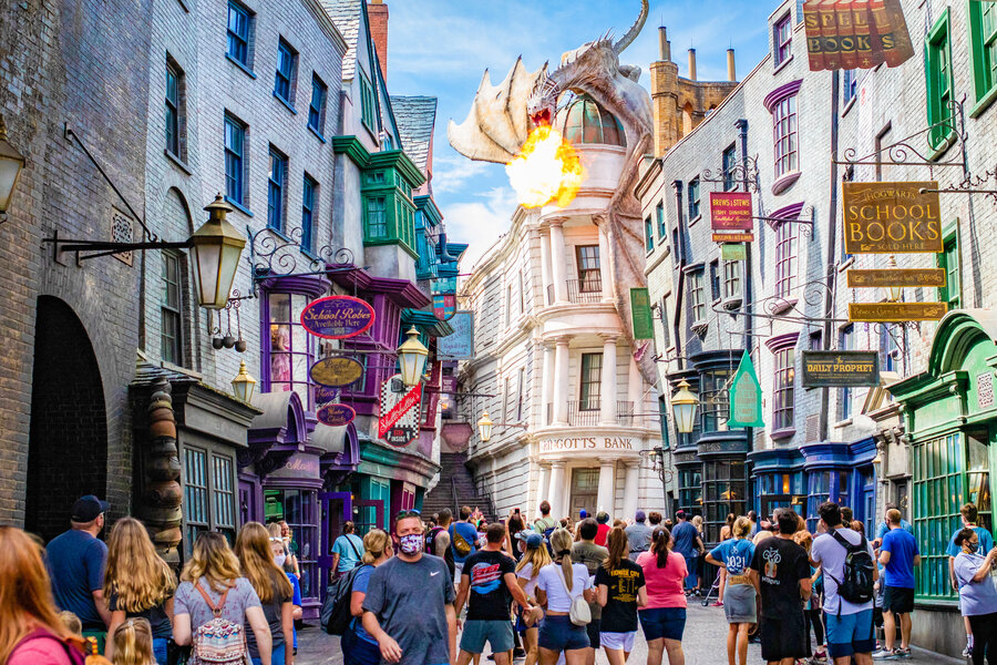 Lessons Learned at Universal Orlando on Christmas Day