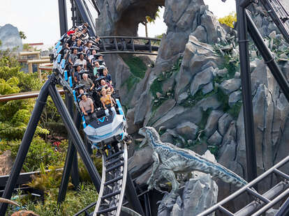 Things to Do at Universal Studios Orlando: Best Rides & Places to Eat -  Thrillist