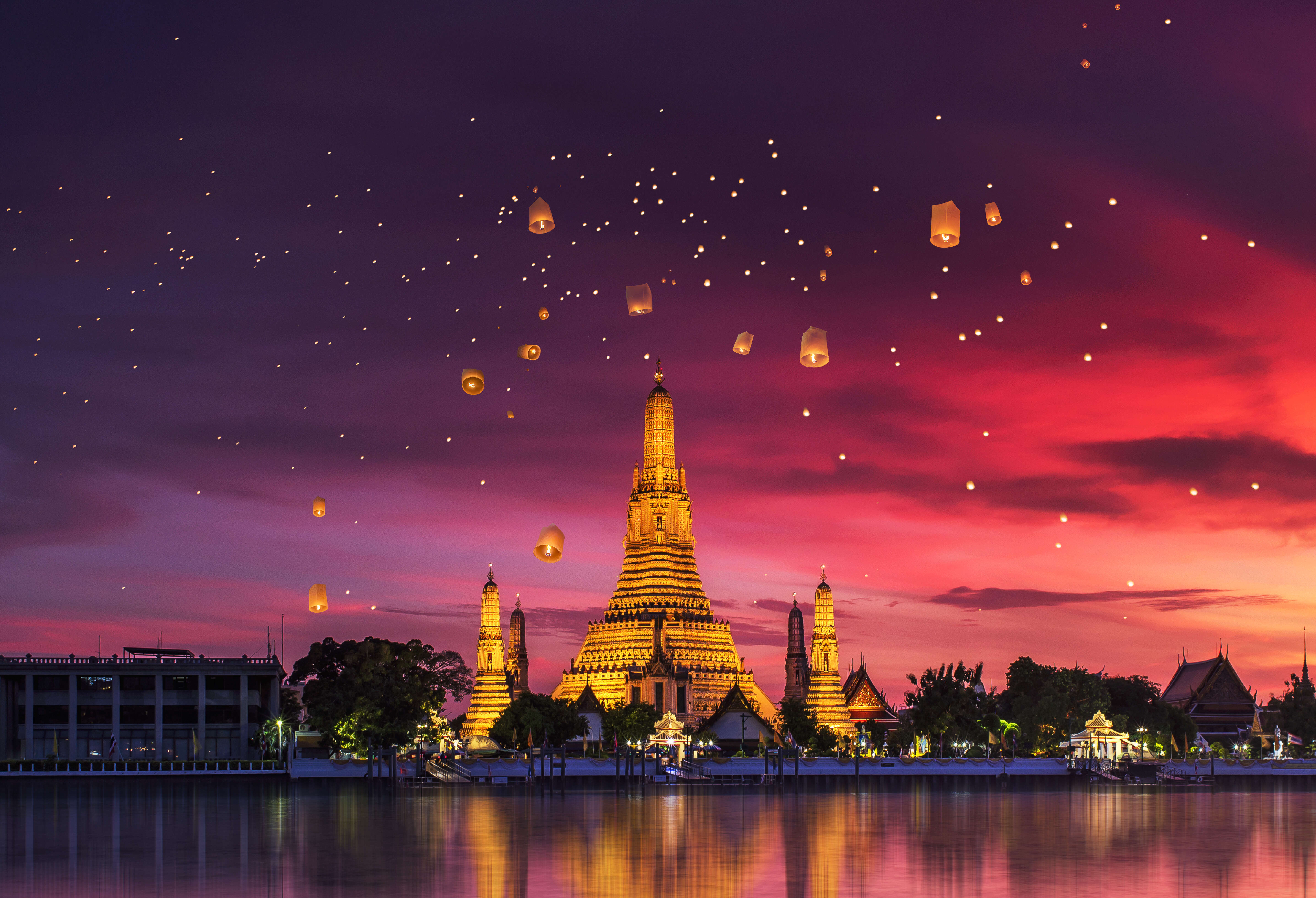 The Temples and Street Food of Thailand’s Capital Are Calling