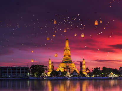 Wat Arun Ratchawararam au coucher du soleil