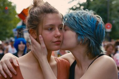 Léa Seydoux and Adèle Exarchopoulos in blue is the warmest color