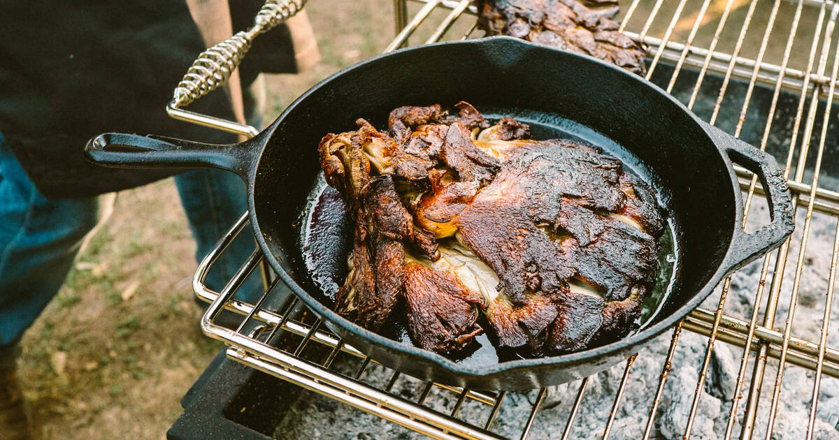 How to Smoke Meat: Guide to Cooking With a Smoker - Thrillist