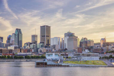 panoramic view of montreal cityscape