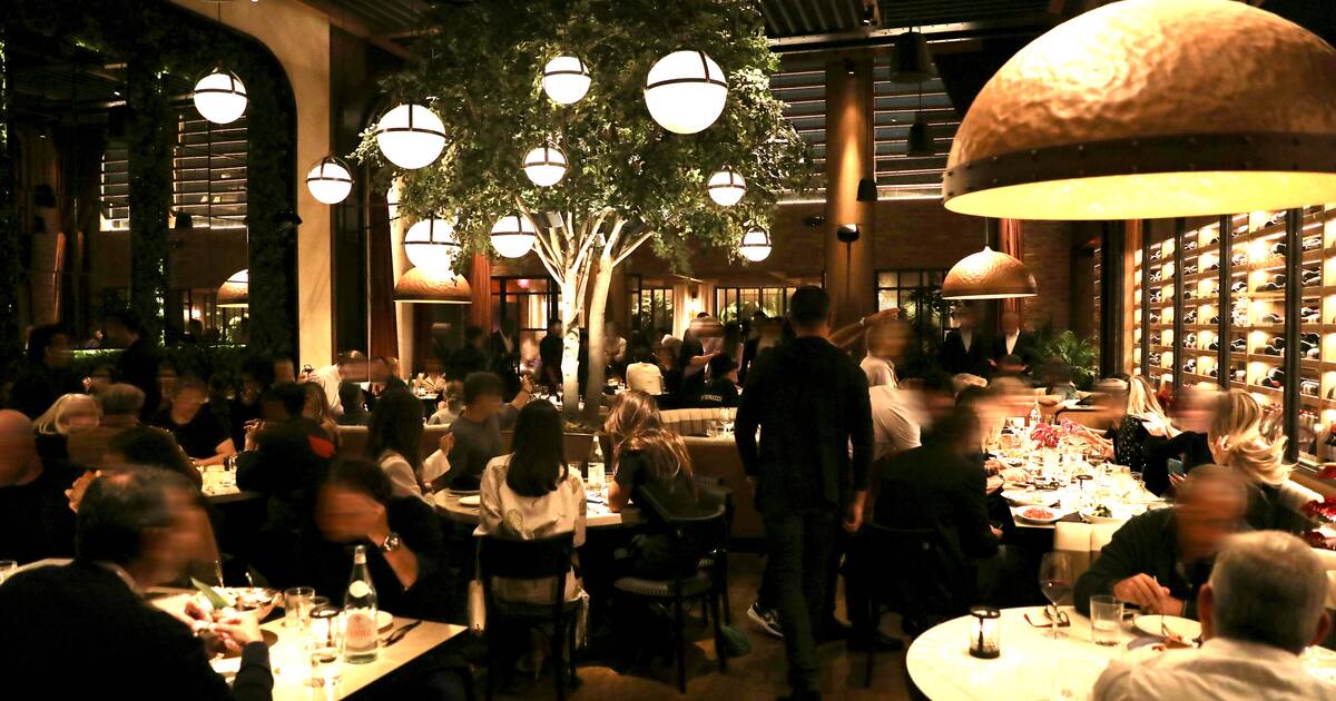 Modern Steakhouse Opens on Melrose Place in Los Angeles - Thrillist