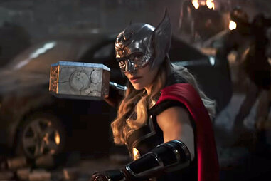 natalie portman in thor love and thunder