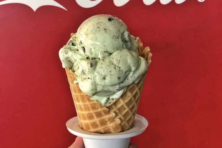 Discover the 16 Coolest Ice Cream Shops in Las Vegas for Triple-Digit  Temperatures