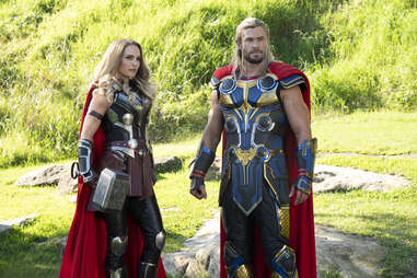 thor love and thunder natalie portman chris hemsworth