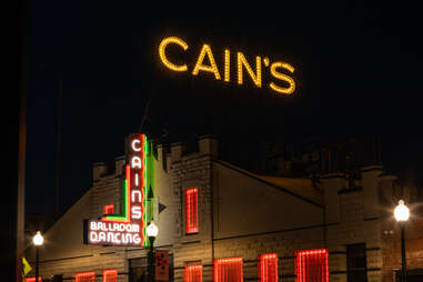 Cains