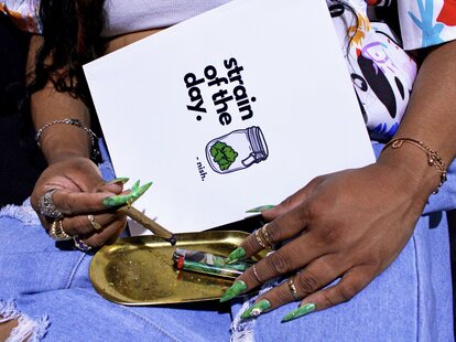 Strain of the Day journal