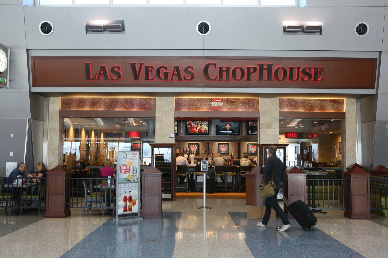 Best Places to Eat at Harry Reid International Airport in Las Vegas