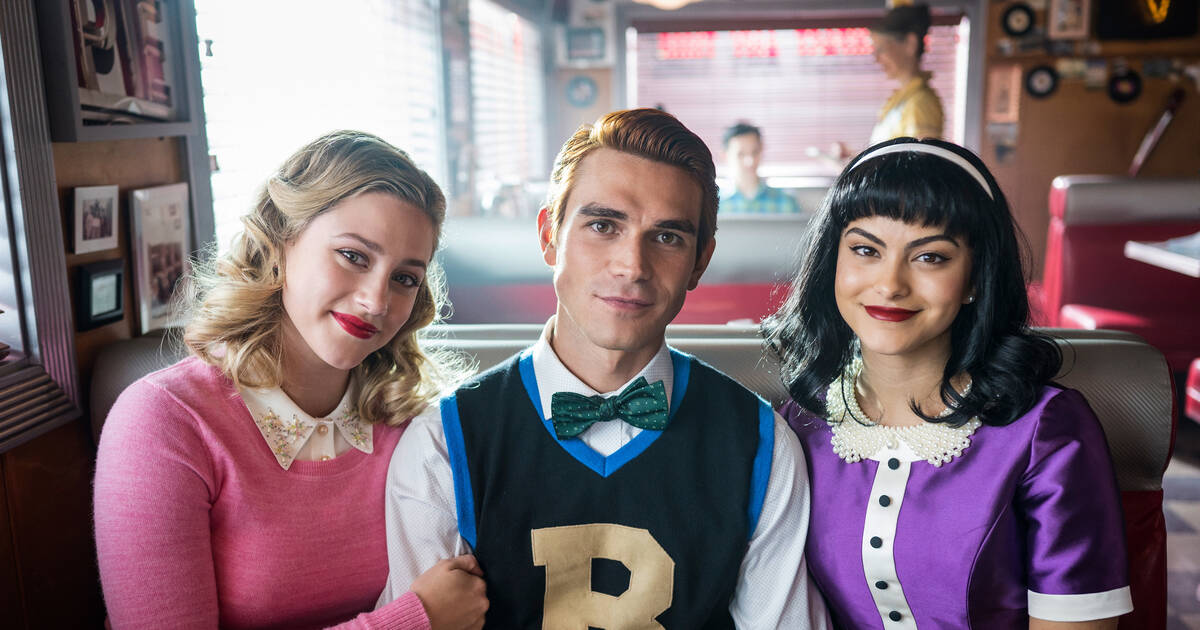 Has Riverdale secretly always been Betty and Veronica's love story?, by  Deborah Grey