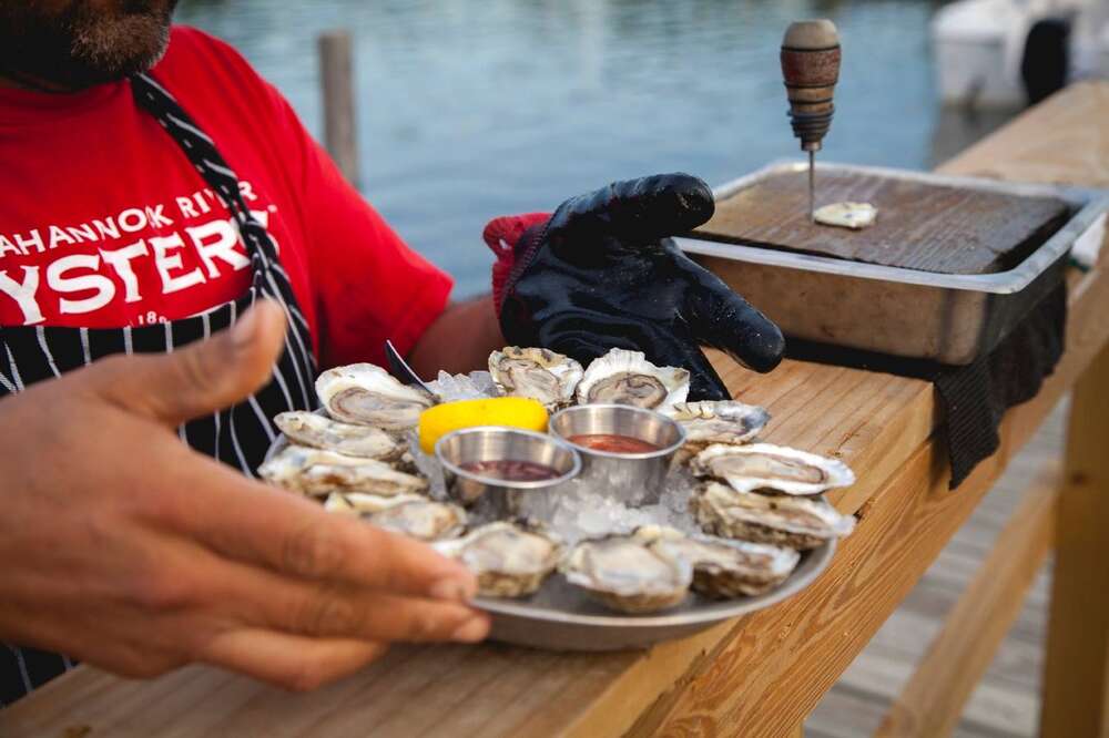 Best Seafood Restaurants in Charleston: Charleston's Top Seafood