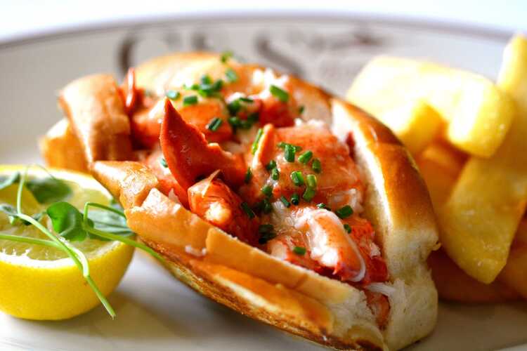 C&S Seafood and Oyster Bar
