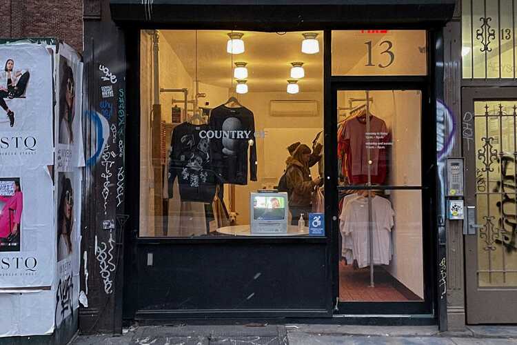 Where to Go Thrift Shopping in NYC: Best Thrift Shops with ...