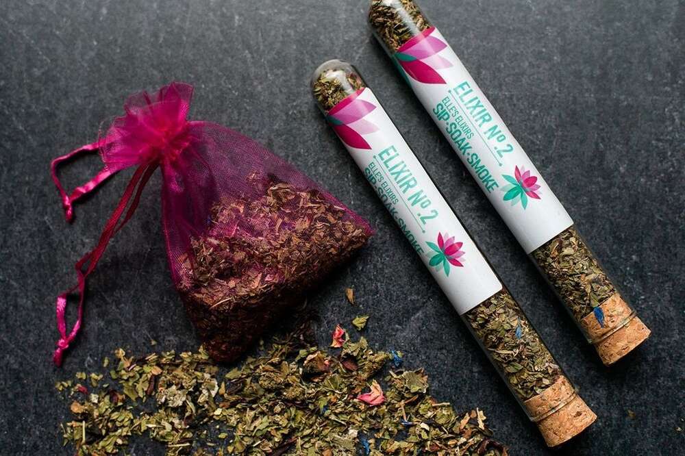 Comparing Herbal Smoking Blends: What's best for you? – Hempsley Health
