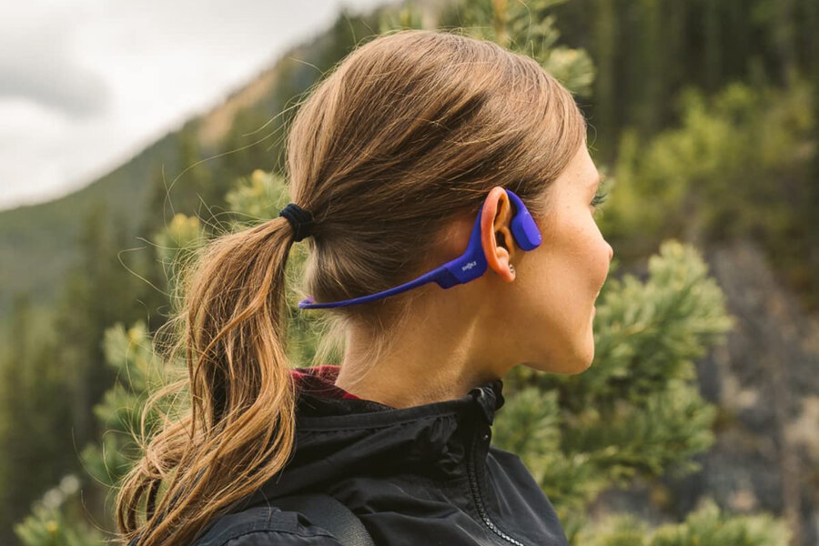 Best earbuds discount for outdoor work