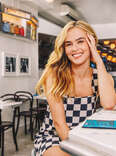 zoey deutch at russ and daughters